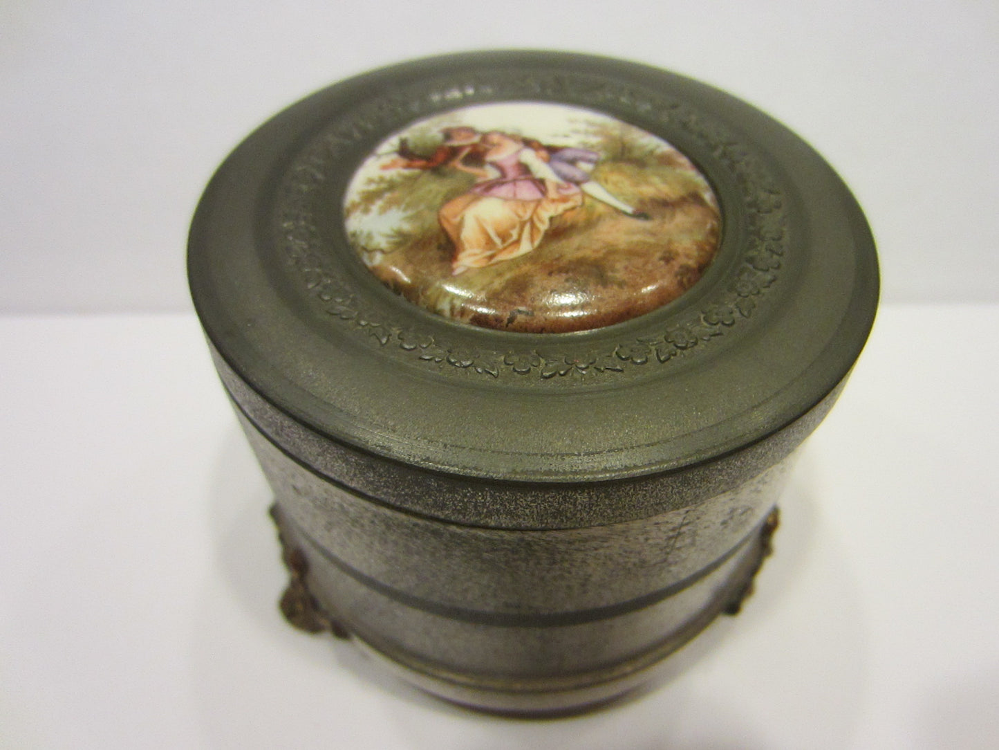 American Musical Jewelry Box Romantic Porcelain Medallion