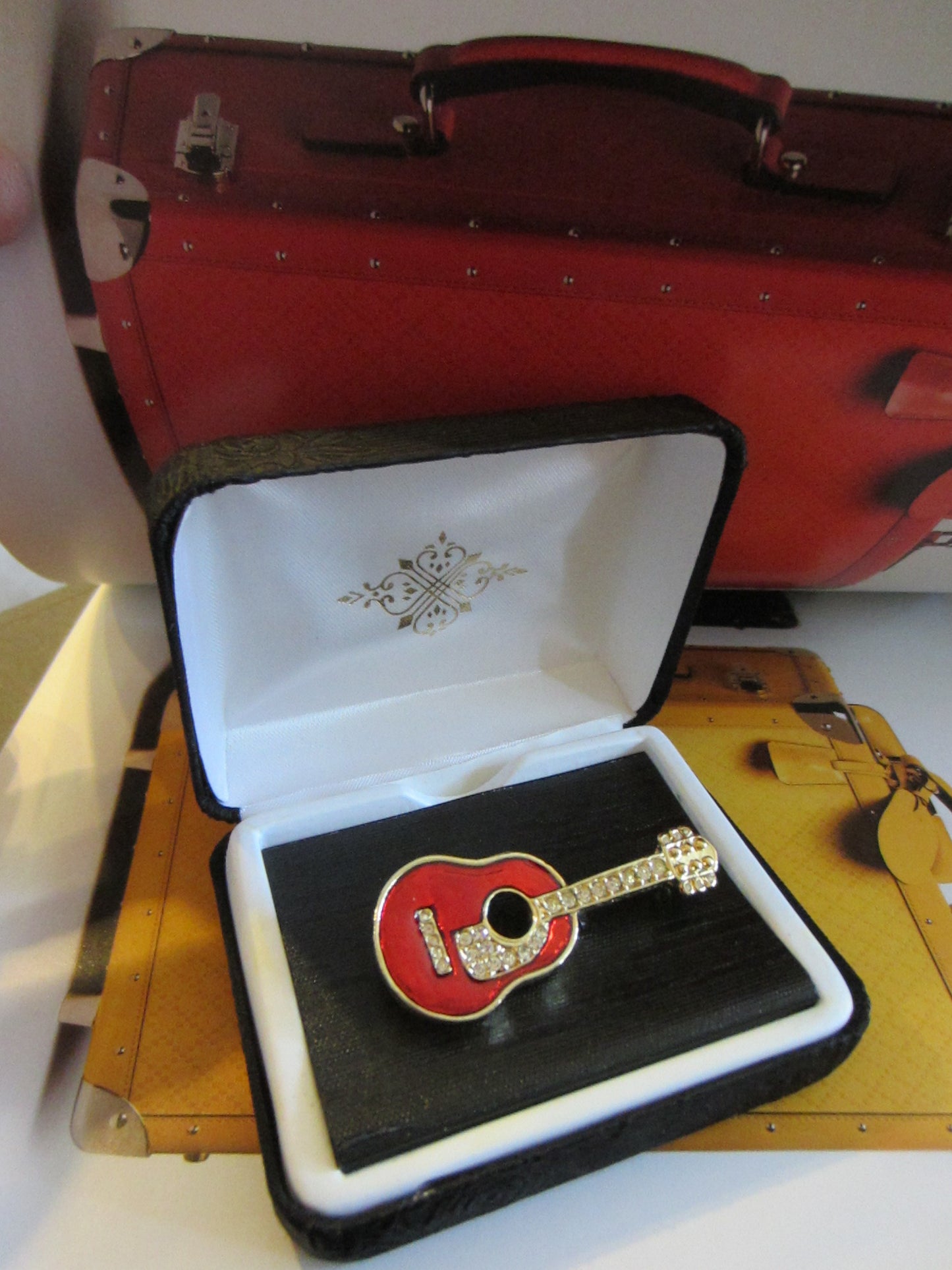 Red Guitar Brooch Golden Brass Enamel Rhinestone - Designer Unique Finds 
 - 4