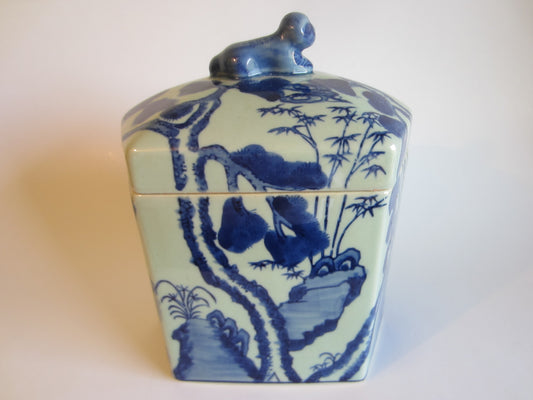 Blue White Asian Porcelain Box Blue Foo Dog Floral Butterfly Transferred  Jar - Designer Unique Finds 