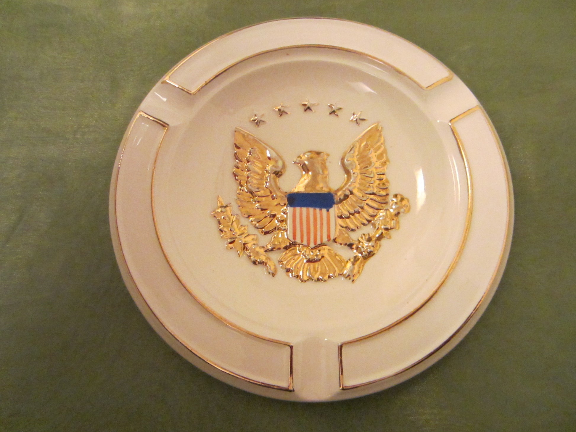 Eagle Crest Majolica Ashtray Porcelain Decorated Gold Patriot Stars Stripes - Designer Unique Finds 
 - 3