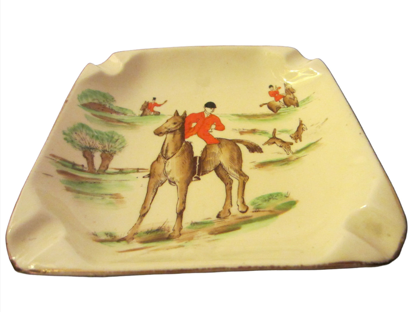 Empire Ware Stoke On Trent England Hunting Scene Signed Ashtray - Designer Unique Finds 
 - 1