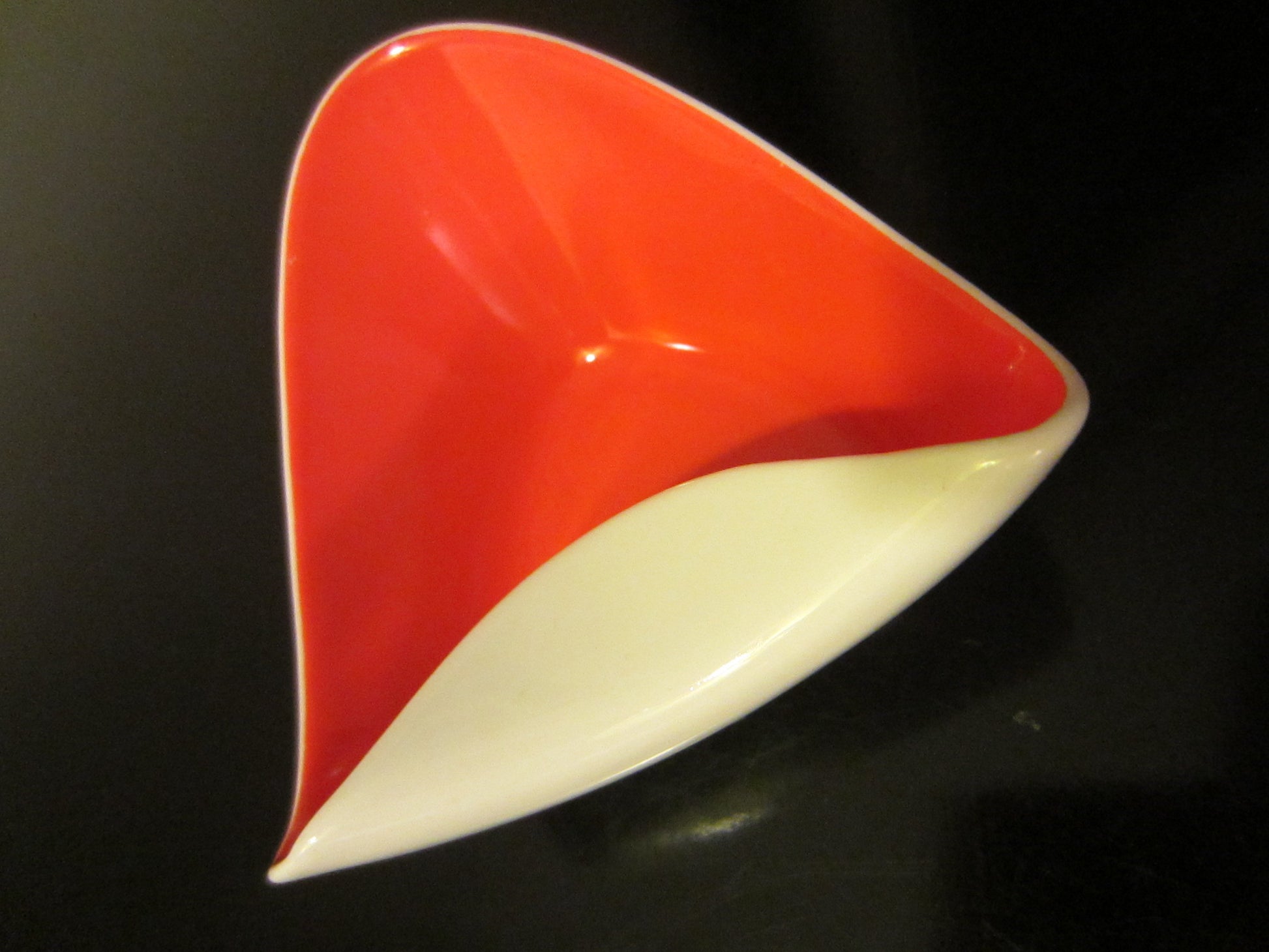 Selb LHS Hutschenreuter Bavaria Germany Art Deco Red Porcelain Bon Bon Dish - Designer Unique Finds 