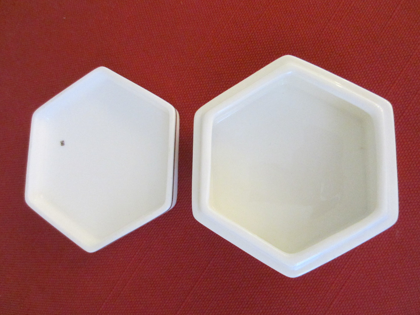 Wedgwood Bone China Hexagon Rosedale Floral Dresser Box - Designer Unique Finds 